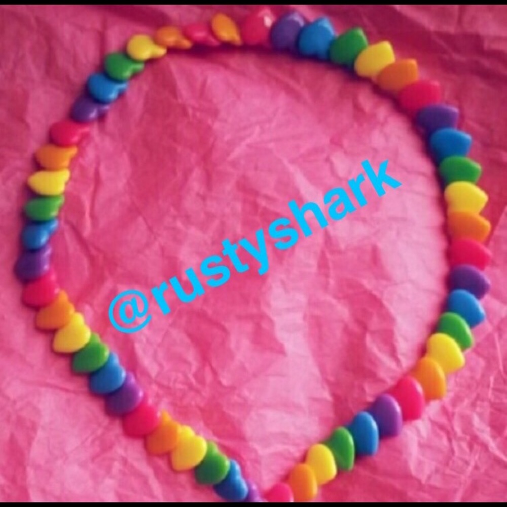 ISO rainbow heart beads necklace by Target - Picture 3 of 6